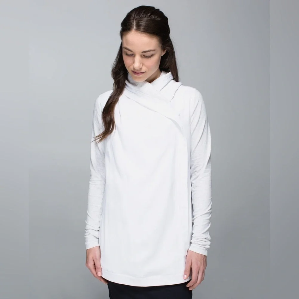 Lululemon Blissed Out Wrap in White / Heathered White • size 6 - Picture 1 of 14